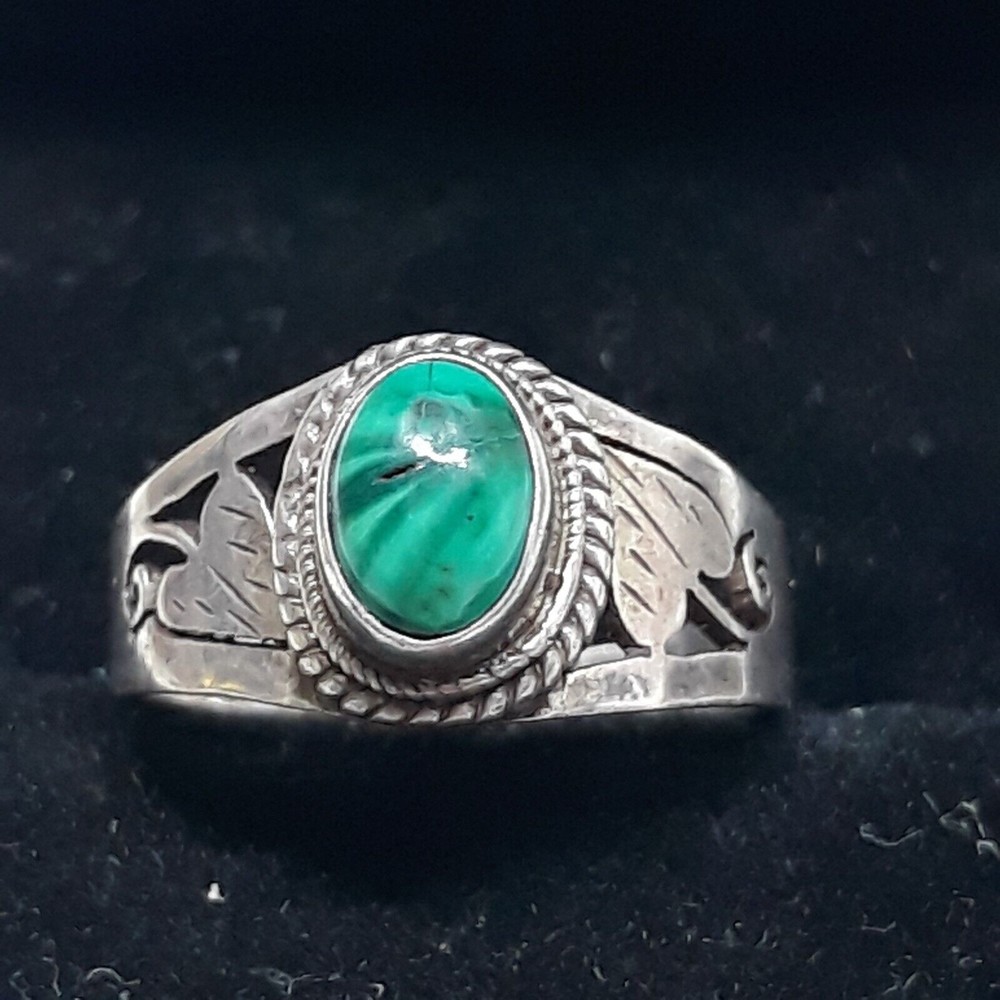 Vintage Southwestern MALACHITE 925 Sterling SILVER 2mm Band Ring 2.2g Size 5